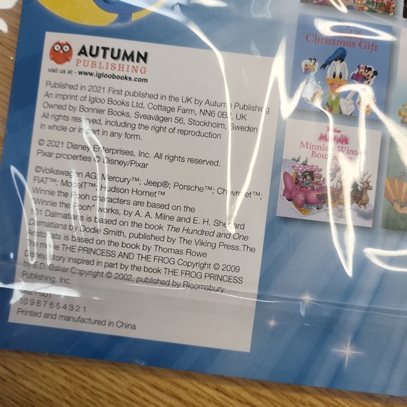 NEW Disney Storybook Collection Advent Calendar Festive Countdown With 24 Books - Picture 7 of 7